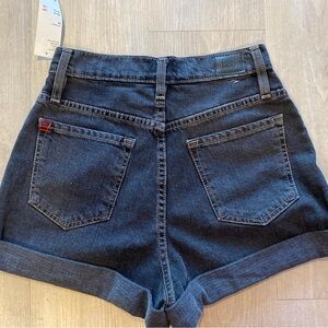 Never been worn urban outfitters shorts